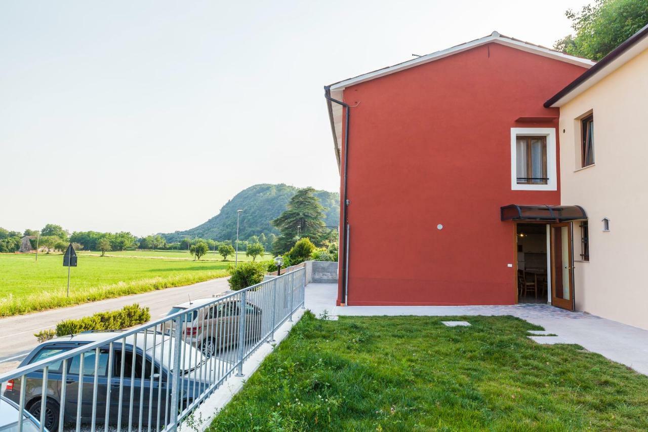 Отель Viale Asiago 288 Бассано-дель-Граппа Экстерьер фото