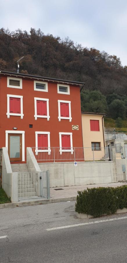 Отель Viale Asiago 288 Бассано-дель-Граппа Экстерьер фото
